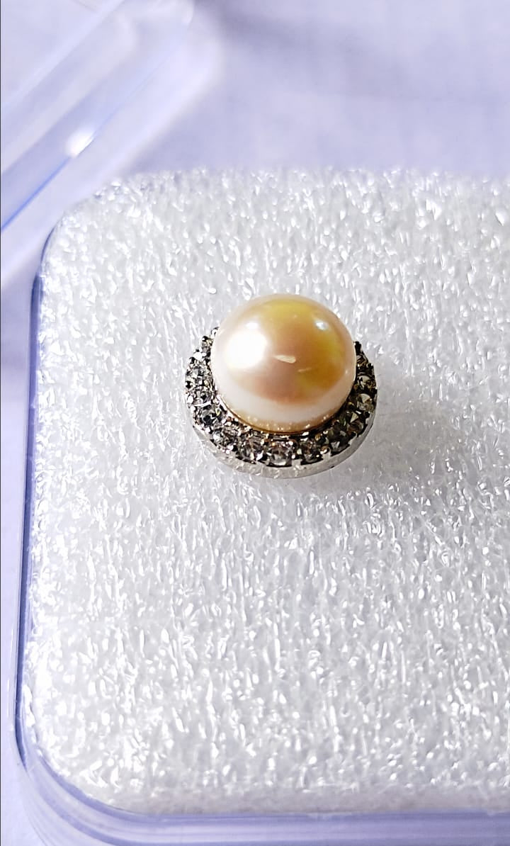 Perlavia Classic Pearl Stud Earrings