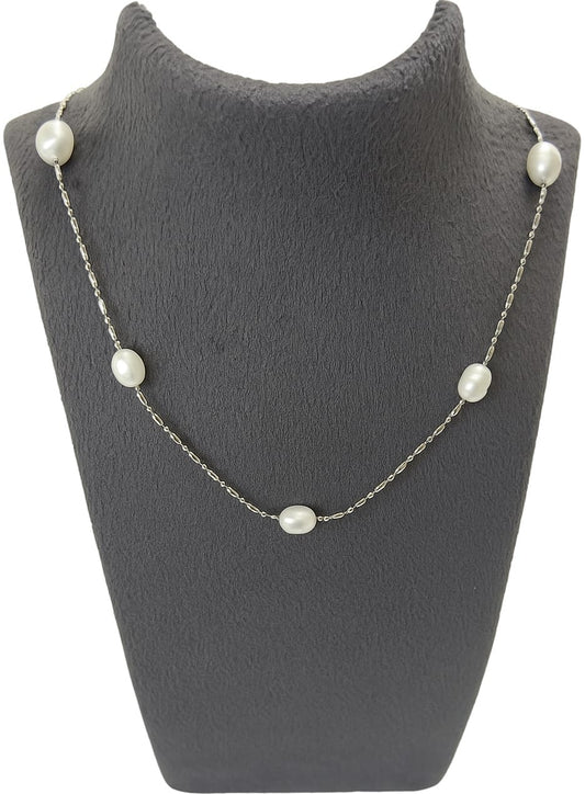 Dainty Natural Freshwater Round Pearl Necklace